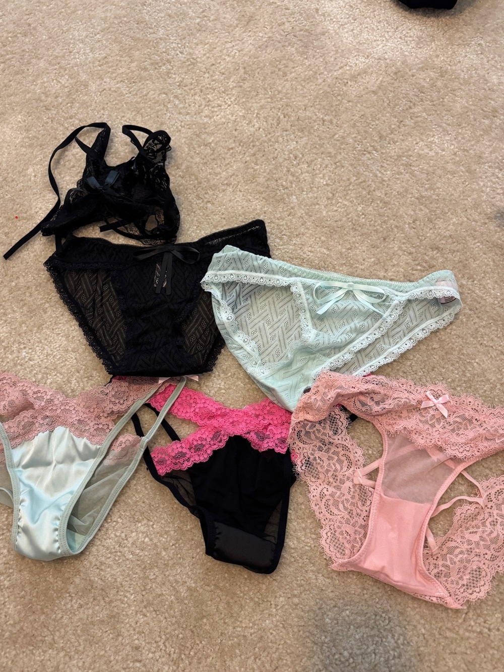 Women’s sexy Lace Lingerie Panties Lot of 6 Black Pink Mint Blue Assorted Style